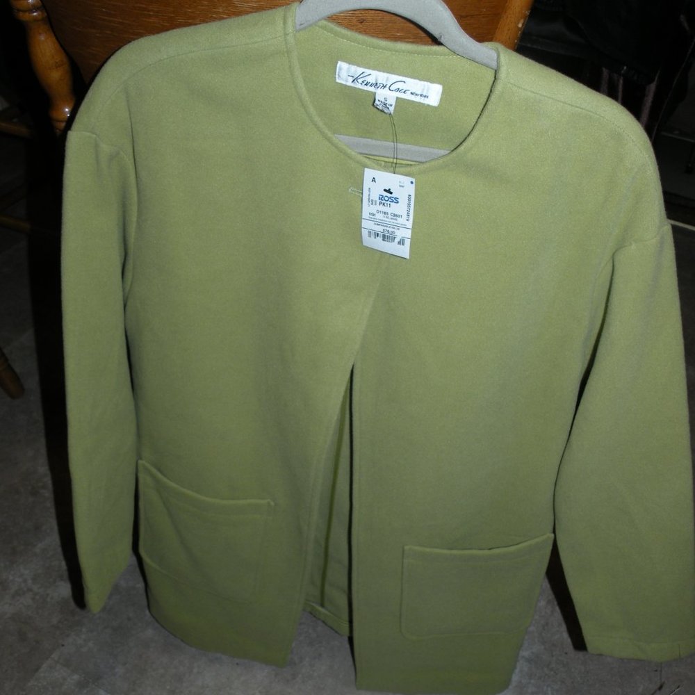 NEW WITH TAGS KENNETH COLE NEW YORK  LIME GREEN WOOL SWING JACKET SIZE SMALL